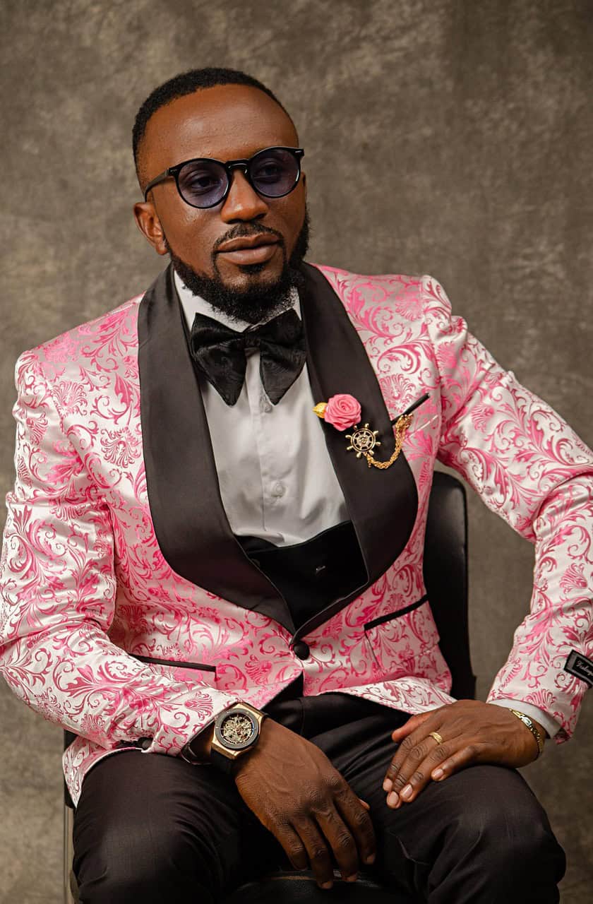 Best Formal & Semi Formal Attire for Men